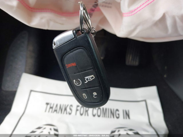 46037441 :رقم المزاد ، 1C4PJMDXXMD177602 vin ، 2021 Jeep Cherokee Limited 4x4 مزاد بيع