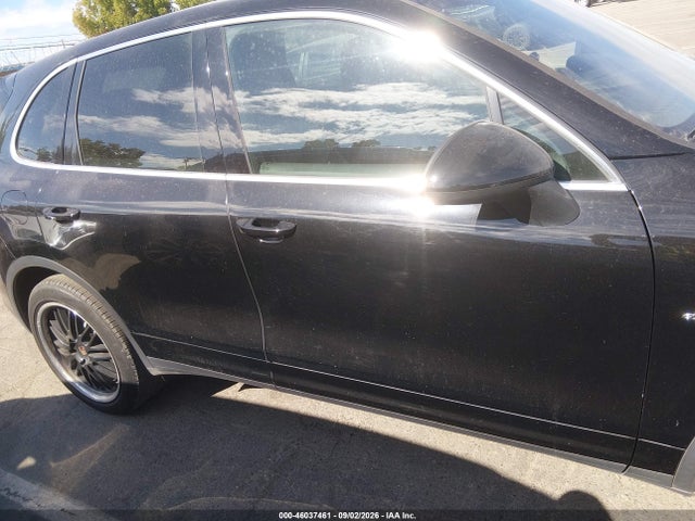 46037461 :رقم المزاد ، WP1AF2A22ELA39515 vin ، 2014 Porsche Cayenne Diesel مزاد بيع