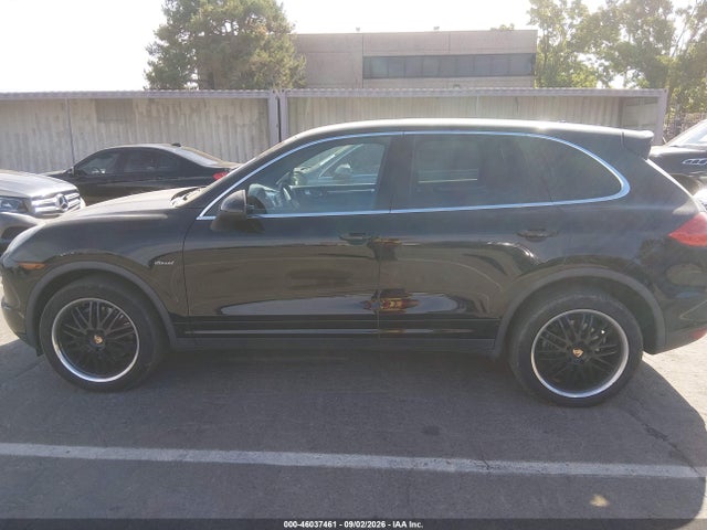 46037461 :رقم المزاد ، WP1AF2A22ELA39515 vin ، 2014 Porsche Cayenne Diesel مزاد بيع
