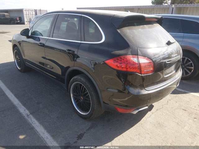 46037461 :رقم المزاد ، WP1AF2A22ELA39515 vin ، 2014 Porsche Cayenne Diesel مزاد بيع