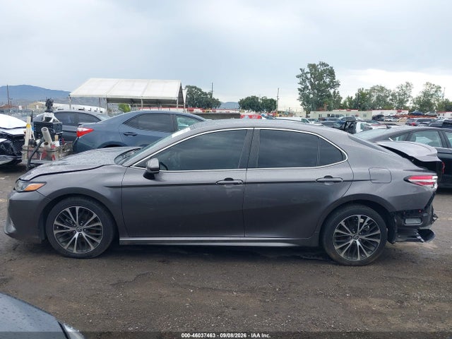 Toyota CAMRY SE 2018 4T1B11HK4JU643149 Image 14