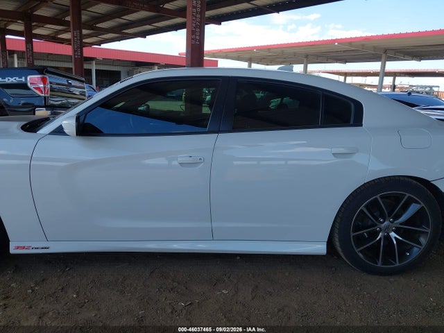 2C3CDXGJ5JH225640 Dodge Charger R/t Scat Pack Rwd