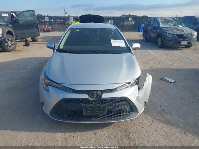 46037488 :رقم المزاد ، 5YFEPMAE6MP254312 vin ، 2021 Toyota Corolla Le مزاد بيع