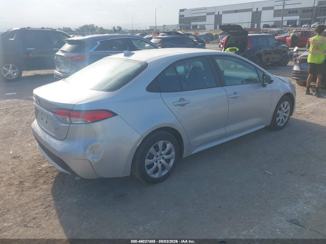46037488 :رقم المزاد ، 5YFEPMAE6MP254312 vin ، 2021 Toyota Corolla Le مزاد بيع