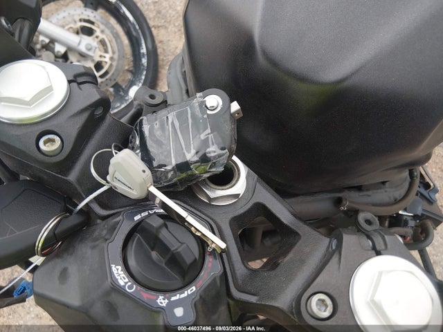46037496 :رقم المزاد ، ML5EXGJ19SDA47070 vin ، 2025 Kawasaki Ex500 A/b مزاد بيع