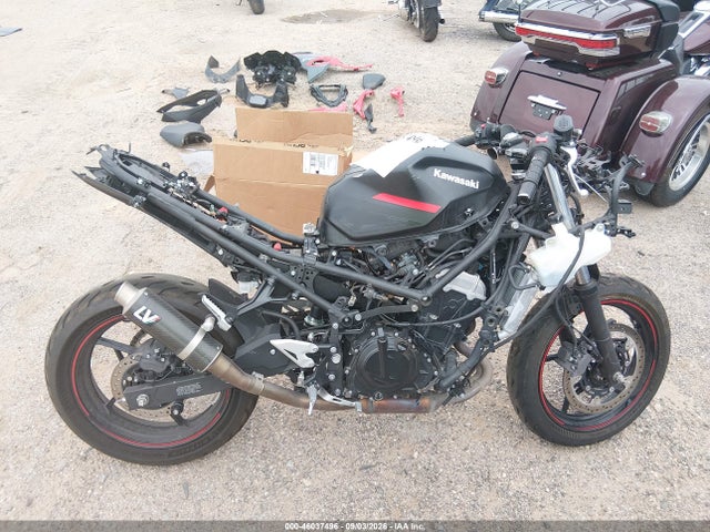 46037496 :رقم المزاد ، ML5EXGJ19SDA47070 vin ، 2025 Kawasaki Ex500 A/b مزاد بيع