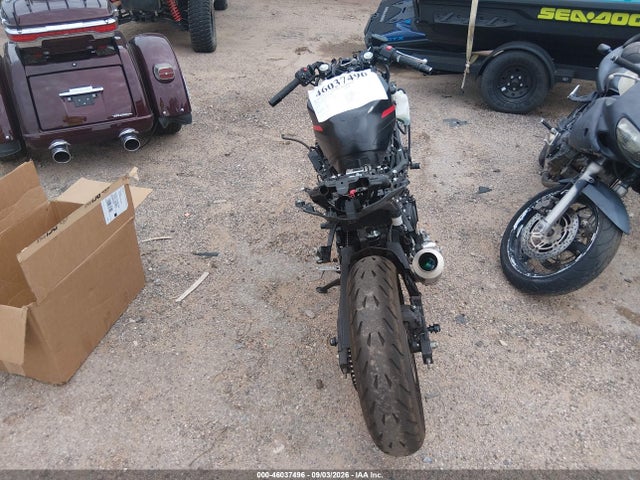 46037496 :رقم المزاد ، ML5EXGJ19SDA47070 vin ، 2025 Kawasaki Ex500 A/b مزاد بيع