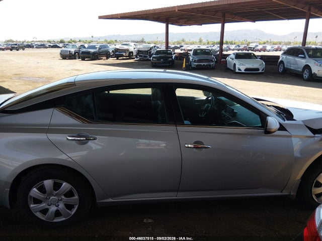 46037515 :رقم المزاد ، 1N4BL4BV4MN340881 vin ، 2021 Nissan Altima S Fwd مزاد بيع