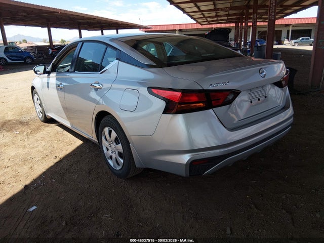 46037515 :رقم المزاد ، 1N4BL4BV4MN340881 vin ، 2021 Nissan Altima S Fwd مزاد بيع