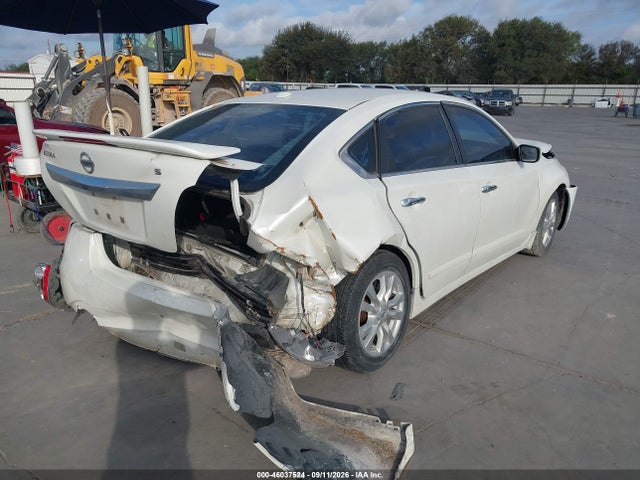 46037524 :رقم المزاد ، 1N4AL3AP2FC168082 vin ، 2015 Nissan Altima 2.5 S مزاد بيع