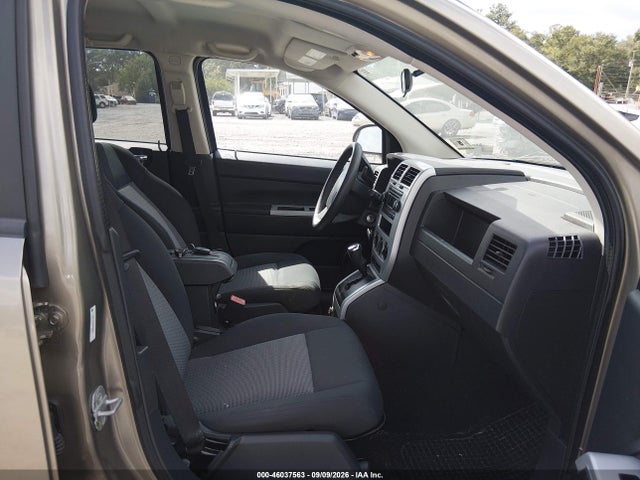 46037563 :رقم المزاد ، 1J8FF47W38D528297 vin ، 2008 Jeep Compass Sport مزاد بيع