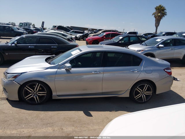 1HGCR3F94GA021725 Honda Accord Touring