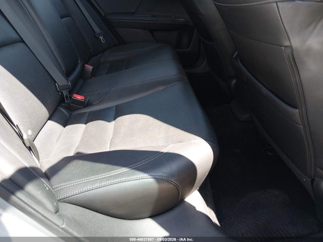 1HGCR3F94GA021725 Honda Accord Touring