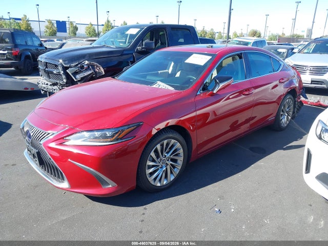 46037625 :رقم المزاد ، 58AEA1C10MU007353 vin ، 2021 Lexus Es 300h Luxury مزاد بيع