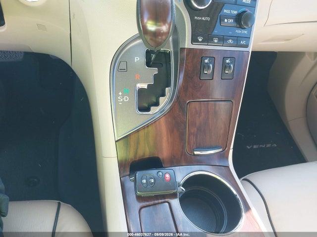 46037627 :رقم المزاد ، 4T3ZK3BB8DU052706 vin ، 2013 Toyota Venza Xle V6 مزاد بيع