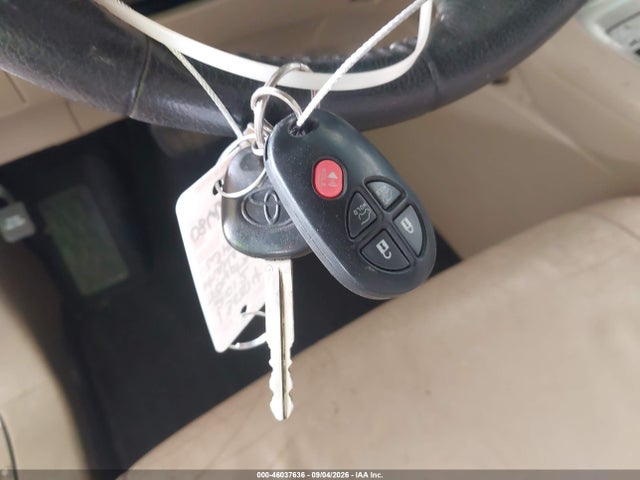 2012 Toyota Highlander Se V6 მანქანა იყიდება აუქციონზე, vin: 5TDZK3EH3CS086682, აუქციონის ნომერი: 46037636