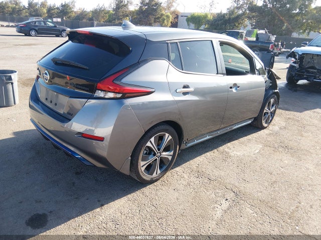 46037637 :رقم المزاد ، 1N4AZ1CV0NC550768 vin ، 2022 Nissan Leaf Sv 40 Kwh مزاد بيع