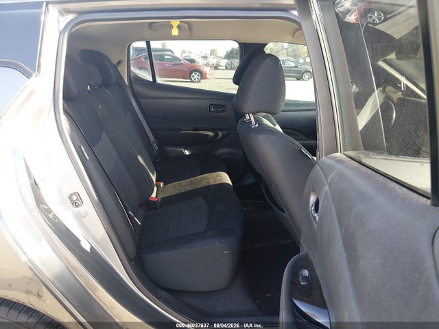 46037637 :رقم المزاد ، 1N4AZ1CV0NC550768 vin ، 2022 Nissan Leaf Sv 40 Kwh مزاد بيع