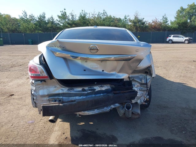 Продажа на аукционе авто 2015 Nissan Altima 2.5 S, vin: 1N4AL3AP6FN378267, номер лота: 46037641