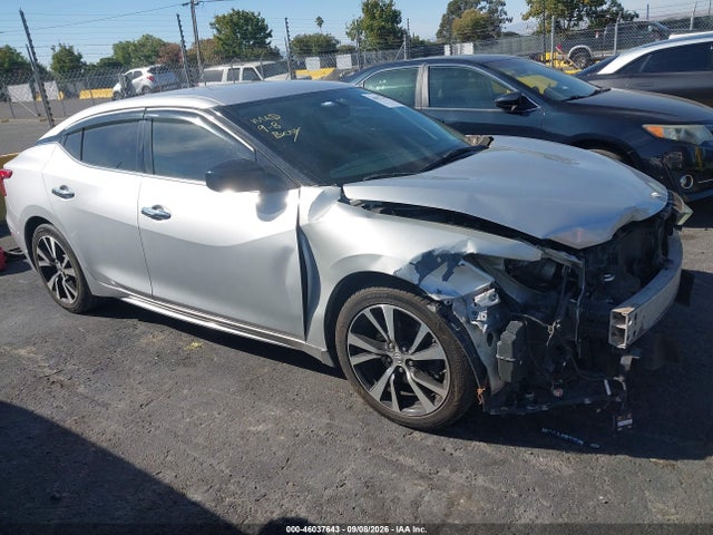 46037643 :رقم المزاد ، 1N4AA6AP7JC389502 vin ، 2018 Nissan Maxima 3.5 S مزاد بيع