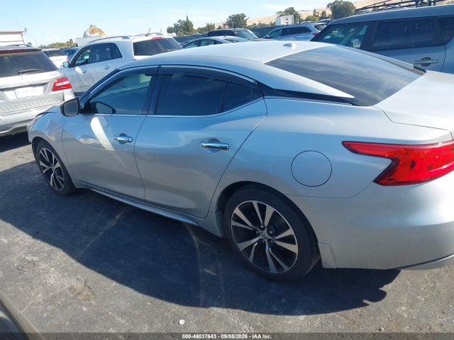 46037643 :رقم المزاد ، 1N4AA6AP7JC389502 vin ، 2018 Nissan Maxima 3.5 S مزاد بيع