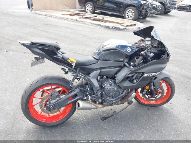 Yamaha Yzfr7 2023 JYARM38Y3PA001652 Image 12