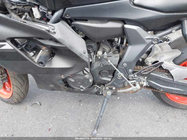 Yamaha Yzfr7 2023 JYARM38Y3PA001652 Image 9