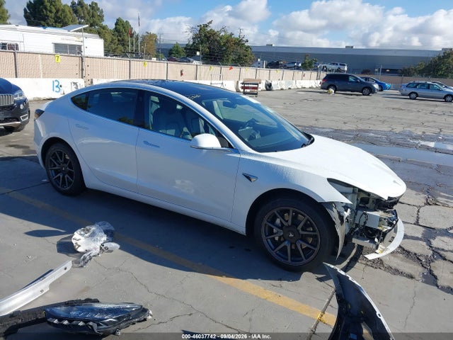 Tesla Model 3 Long Range/mid Range/standard Range/standard Range Plus 2019 5YJ3E1EA0KF397140 Image 1