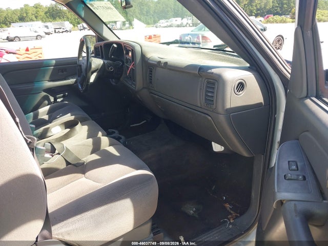 46037749 :رقم المزاد ، 2GTEC19V051175605 vin ، 2005 Gmc Sierra 1500 Sle مزاد بيع