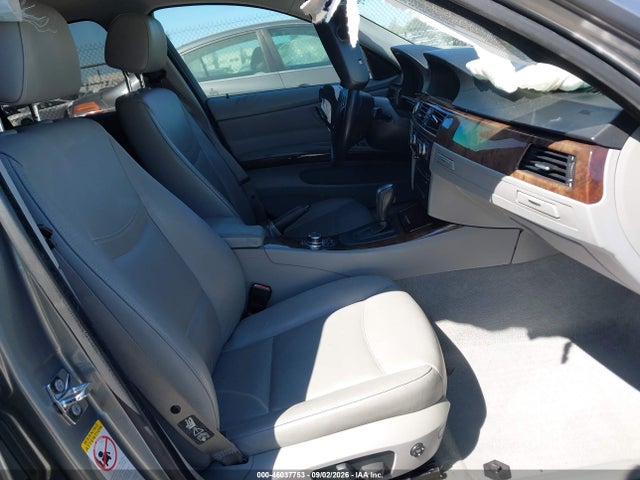 46037753 :رقم المزاد ، WBAPH73579E126571 vin ، 2009 Bmw 328i مزاد بيع