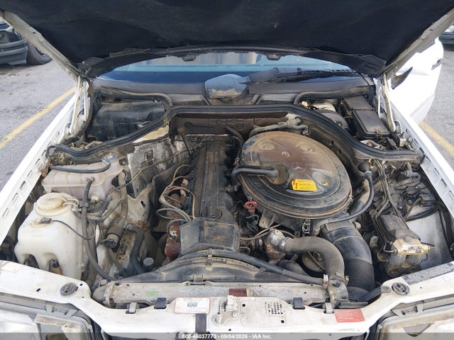 46037773 :رقم المزاد ، WDBEA30DXMB438072 vin ، 1991 Mercedes-benz 300 E مزاد بيع