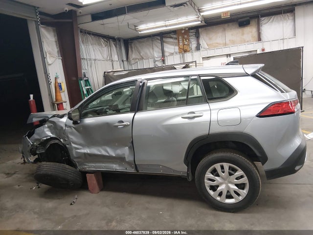 46037839 :رقم المزاد ، 7MUAAAAGXRV074416 vin ، 2024 Toyota Corolla Cross L مزاد بيع
