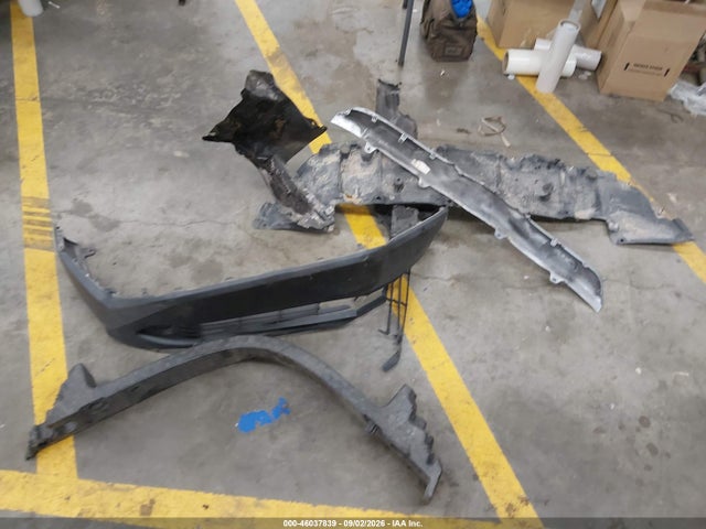 46037839 :رقم المزاد ، 7MUAAAAGXRV074416 vin ، 2024 Toyota Corolla Cross L مزاد بيع