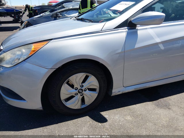 Hyundai SONATA GLS 2014 5NPEB4AC7EH822403 Image 6