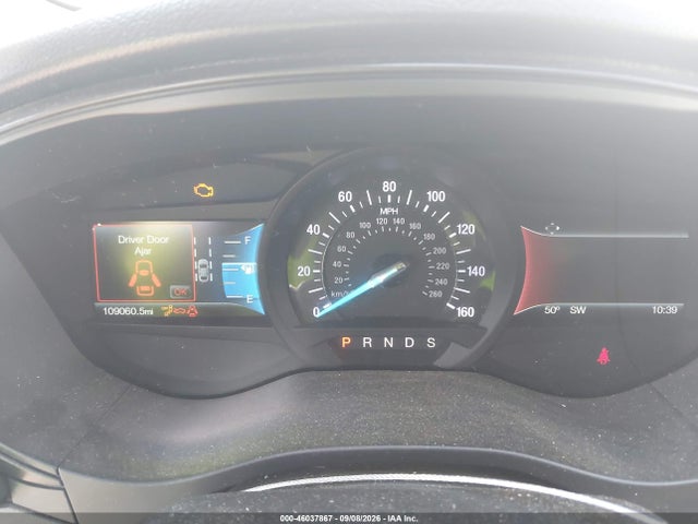 3FA6P0T91JR242660 Ford FUSION SE