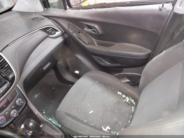 46037945 :رقم المزاد ، 3GNCJKSB9KL133972 vin ، 2019 Chevrolet Trax Ls مزاد بيع