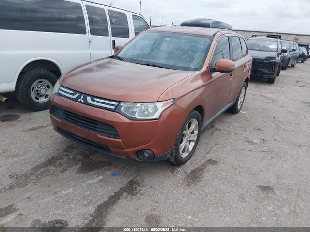 Aukcja sprzedaży 2014 Mitsubishi Outlander Se, vin: JA4AD3A30EZ013069, numer aukcji: 46037948