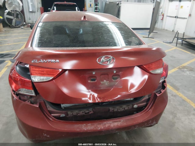 2013 Hyundai Elantra Gls მანქანა იყიდება აუქციონზე, vin: 5NPDH4AE9DH377737, აუქციონის ნომერი: 46037951