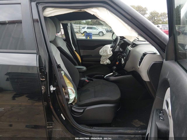 46037958 :رقم المزاد ، KNDJN2A28E7095861 vin ، 2014 Kia Soul مزاد بيع