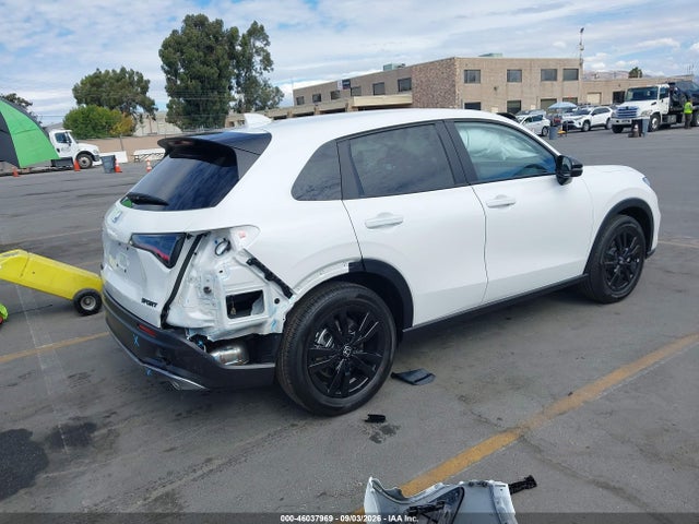 46037969 :رقم المزاد ، 3CZRZ1H52VM705674 vin ، 2027 Honda Hr-v Sport 2wd مزاد بيع