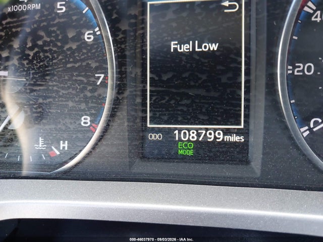 Toyota Rav4 Xle 2018 JTMWFREV3JD128423 Image 16