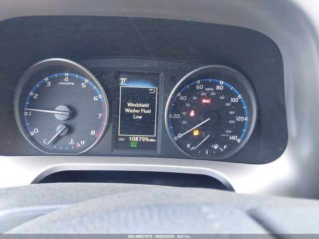 Toyota Rav4 Xle 2018 JTMWFREV3JD128423 Image 7