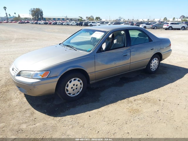 1998 Toyota Camry Le მანქანა იყიდება აუქციონზე, vin: 4T1BG22K8WU266538, აუქციონის ნომერი: 46037972