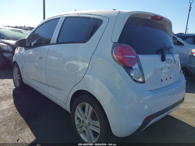 Chevrolet Spark Ls Cvt 2015 KL8CB6S94FC749261 Image 3
