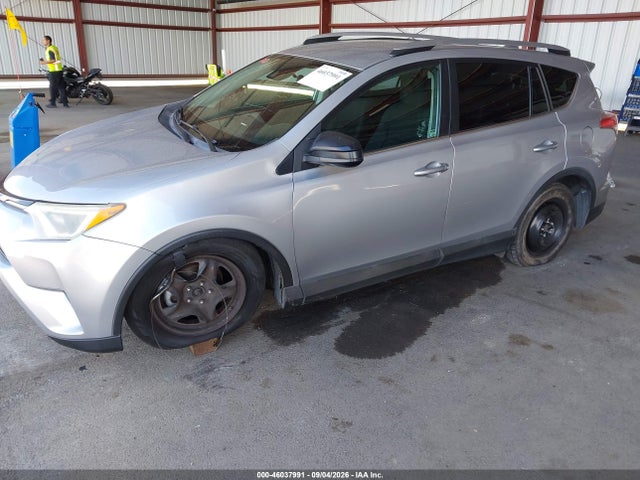 Toyota RAV4 LE 2017 2T3ZFREV1HW314438 Image 17