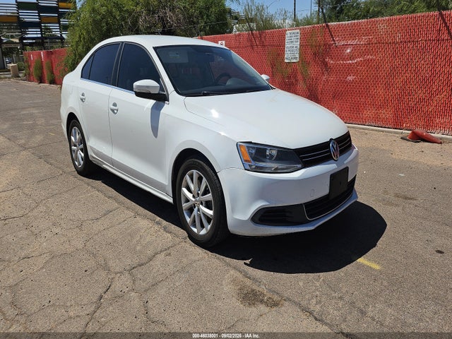 2014 Volkswagen Jetta 1.8t Se მანქანა იყიდება აუქციონზე, vin: 3VWD17AJ9EM316108, აუქციონის ნომერი: 46038001