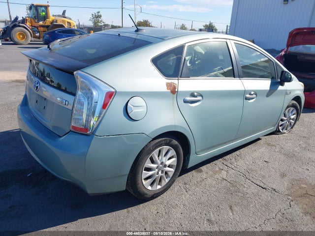 Toyota PRIUS PLUG-IN 2015 JTDKN3DP5F3073326 Image 4