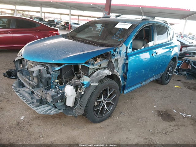 JTMJFREV1GD176652 Toyota RAV4 SE