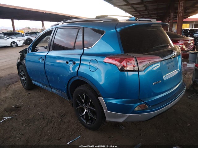 JTMJFREV1GD176652 Toyota RAV4 SE