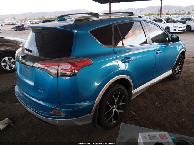 JTMJFREV1GD176652 Toyota RAV4 SE